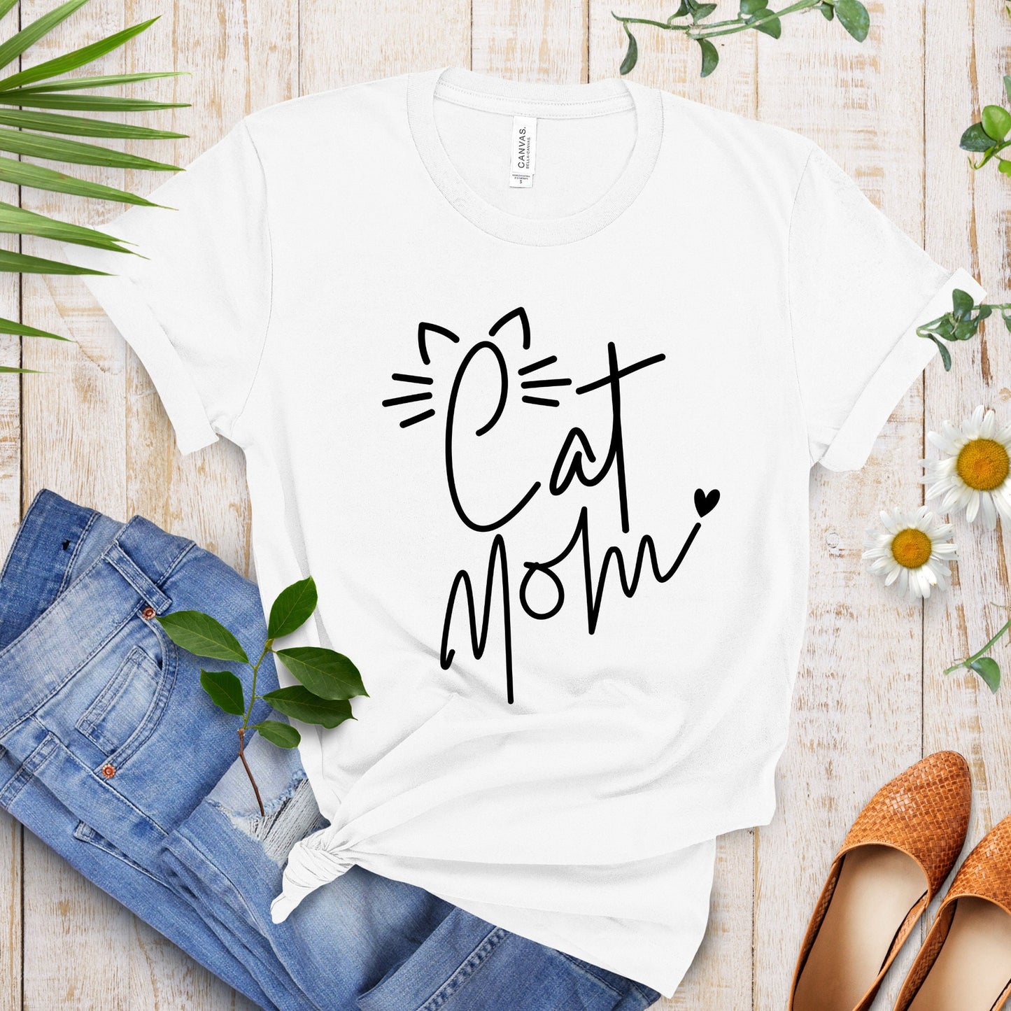 Cat Mom Shirt, Cat Shirt, Mom Shirt, Love Cats Shirt, Mama Shirt, Womens Shirt, Animal Shirt